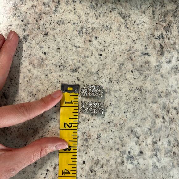 Bluette -Shoe Accessory Clips- 60s- rhinestones- silver- feminine rectangular - Picture 4 of 8